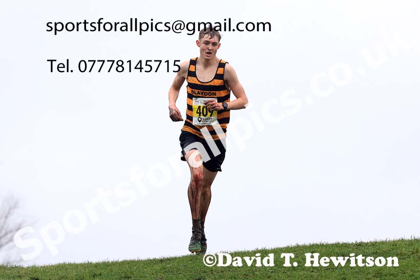 Mens under-17s 2023 North Eastern Cross Country Champs., Temple Park, South Shields. Photo: David T. Hewitson/Sports for All Pics